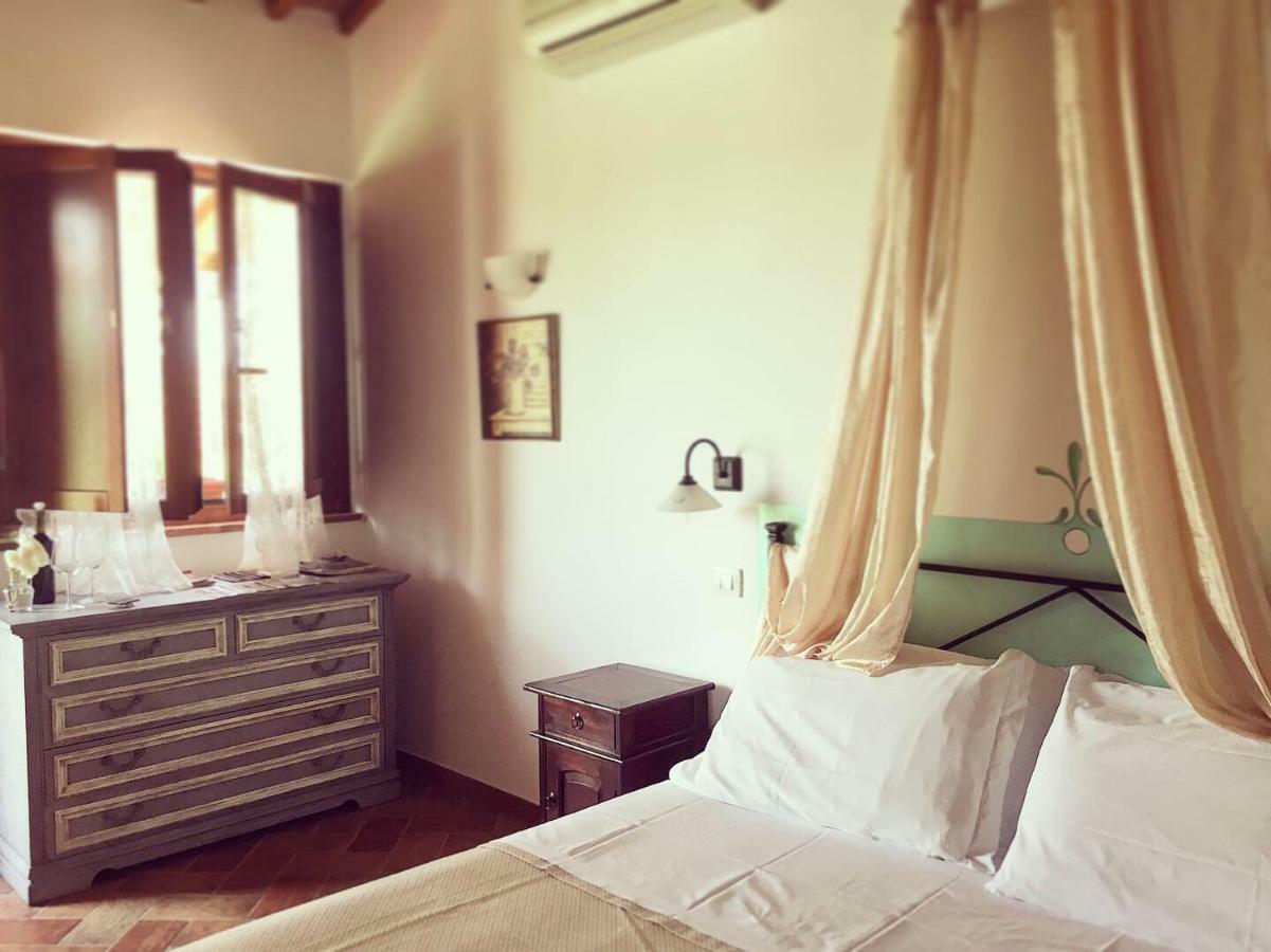 Agriturismo Il Puntoncino Марсилиана Экстерьер фото